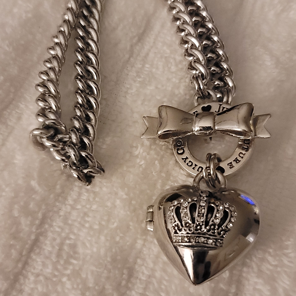 Vintage Juicy Couture Silver Heart Locket Necklace